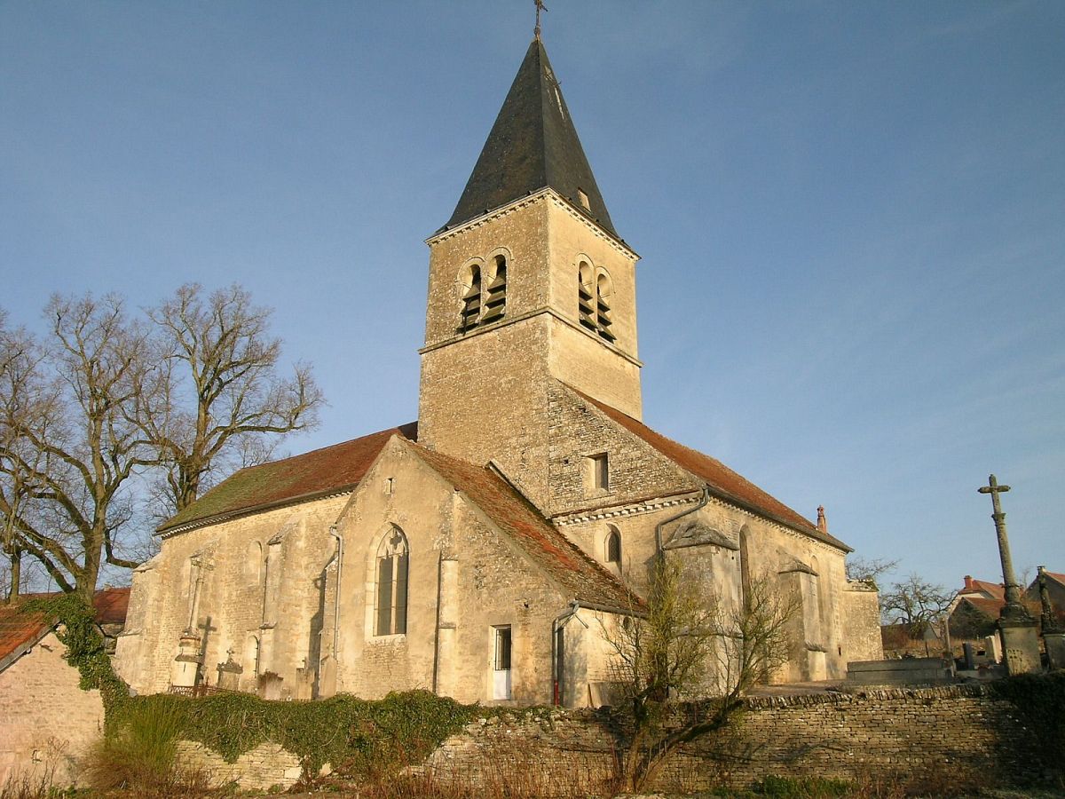 Poiseul-la-Ville-et-Laperriere (21) - église Saint-Victor