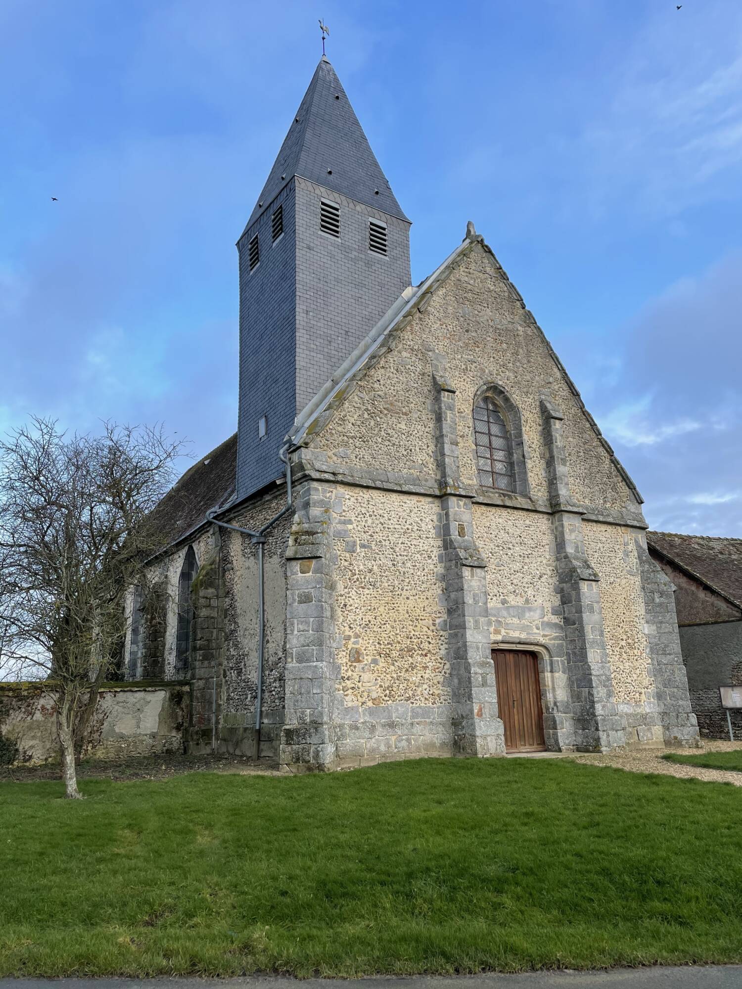 Saint-Laurent-La-Gâtine (28) - Église Saint-Laurent