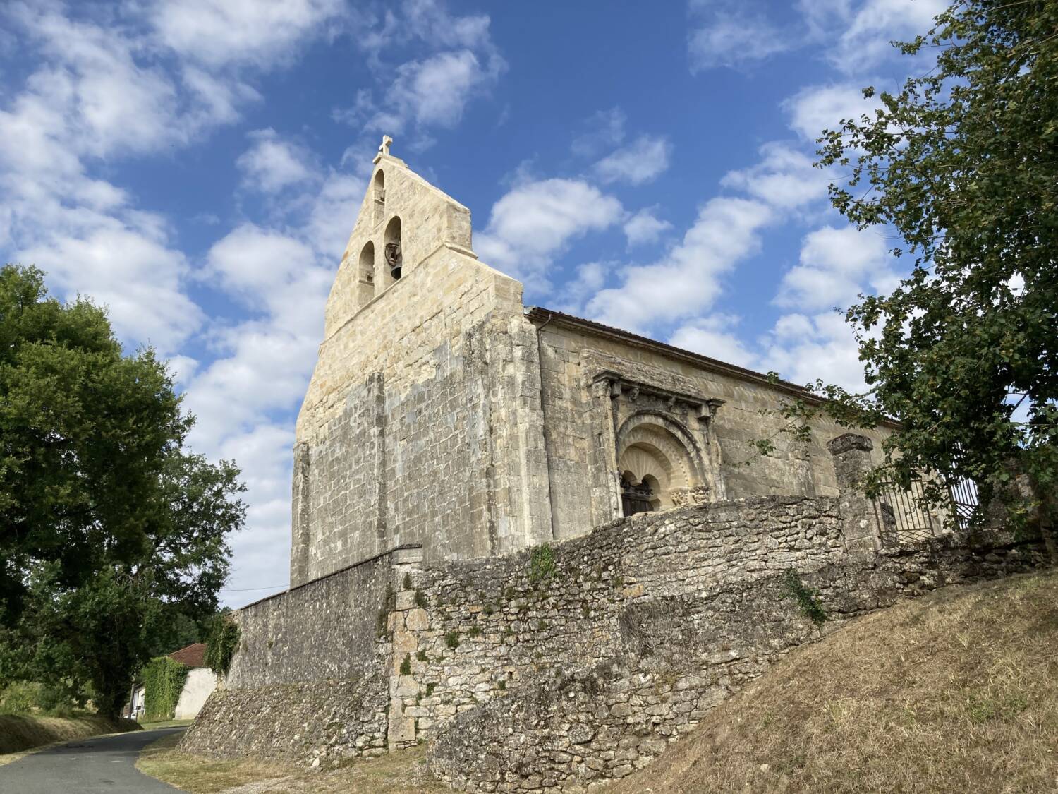 Sainte-Colombe-de-Duras (47) - Église Saint-Cloud