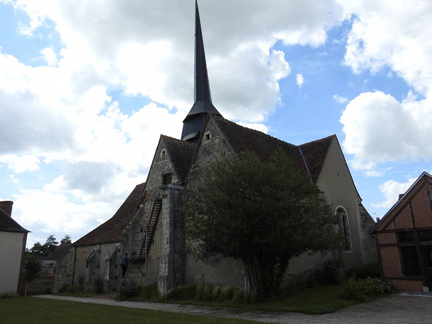 Pierrefitte-ès-Bois (45) - église Saint-Amâtre