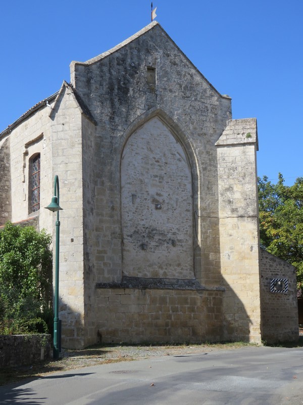 Saint-Maixent-de-Beugné (79) - Église Saint-Maixent