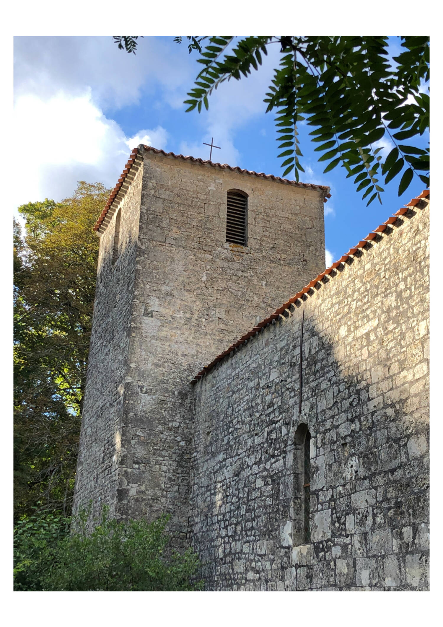 Saint-Maixent-de-Beugné (79) - Église Saint-Maixent