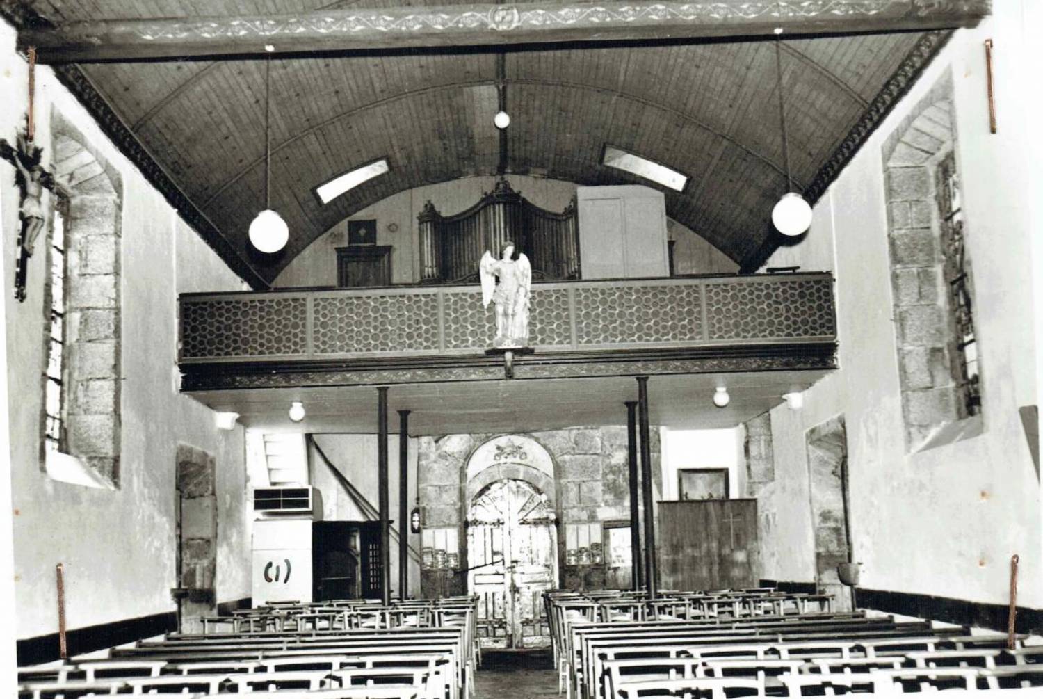 Saint-Pabu (29) - Église Saint-Tugdual