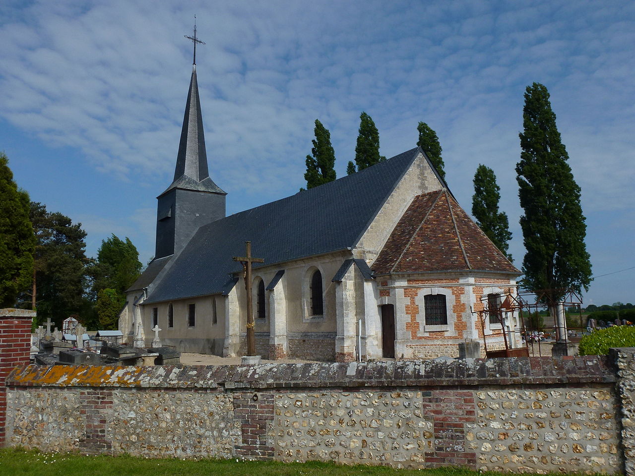 Bosrobert (Eure) Eglise Saint-Pierre