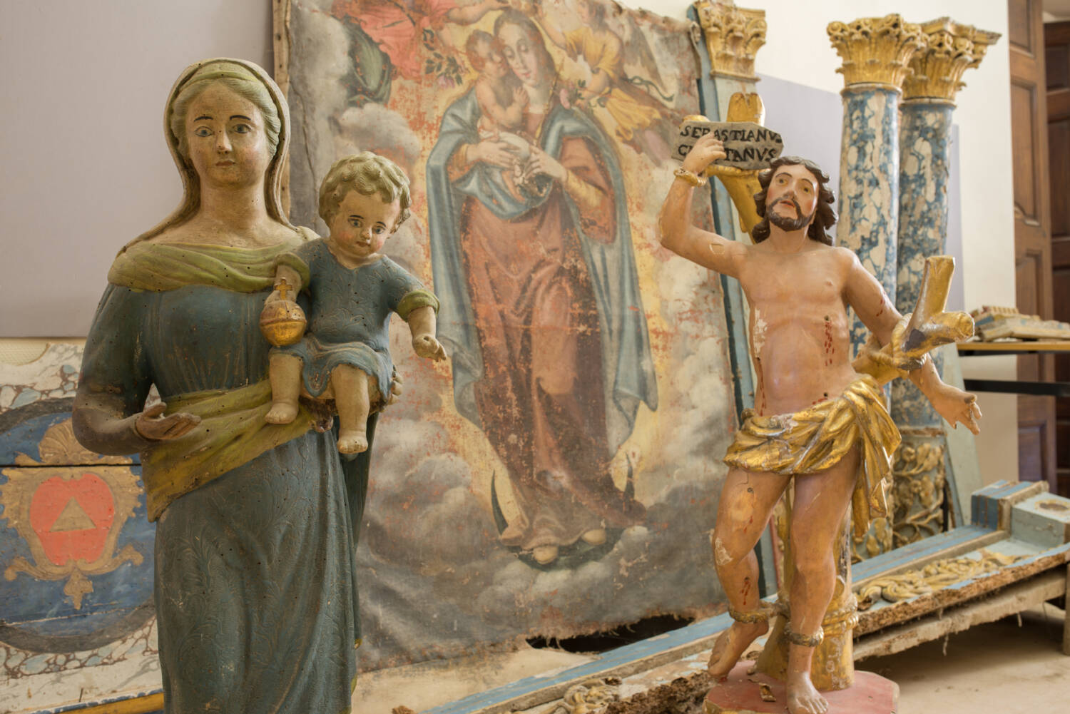 Ansouis Vaucluse Église Saint-Martin