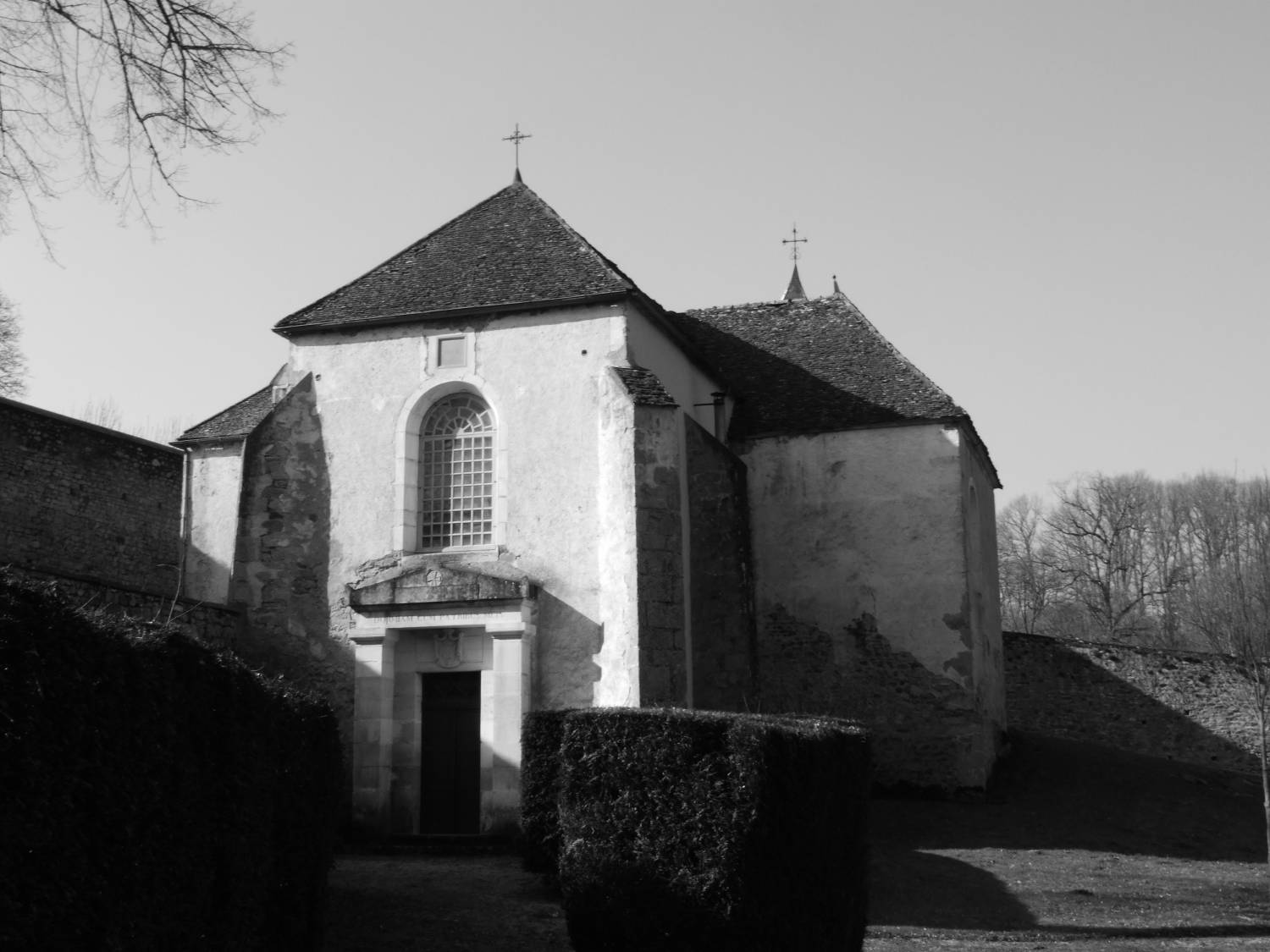 Chastellux-sur-Cure (89) - Eglise Saint-Germain