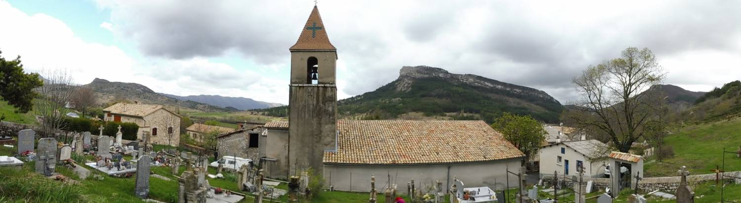 Saint-Geniez (Alpes-de-Haute-Provence) Eglise Saint-Geniez