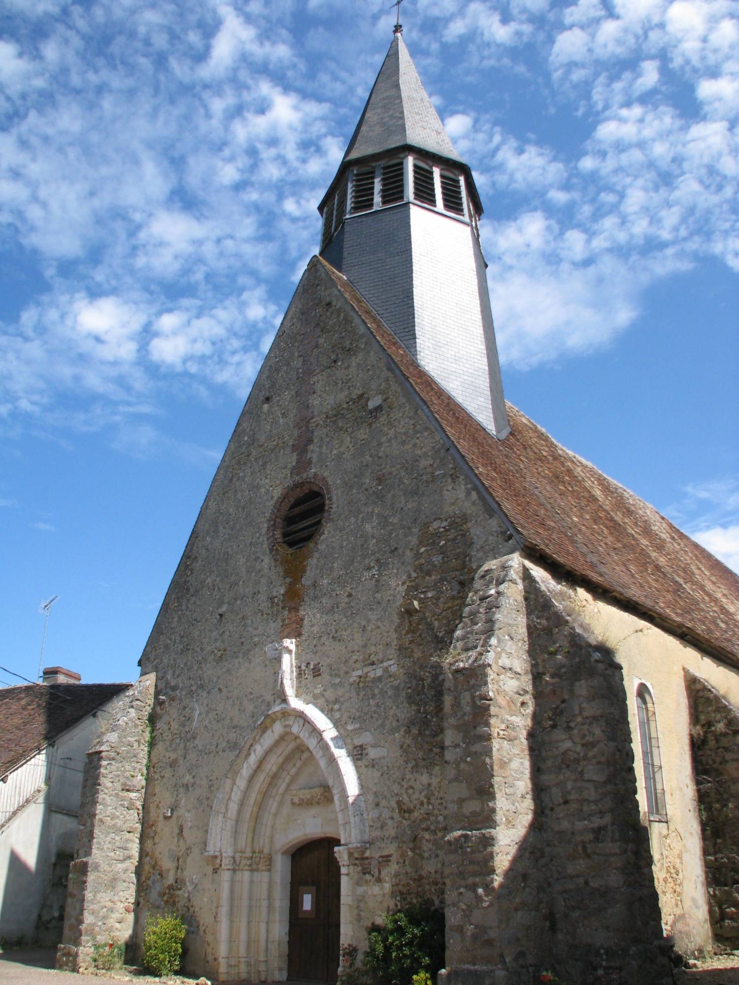Malicorne (89) - église Notre-Dame