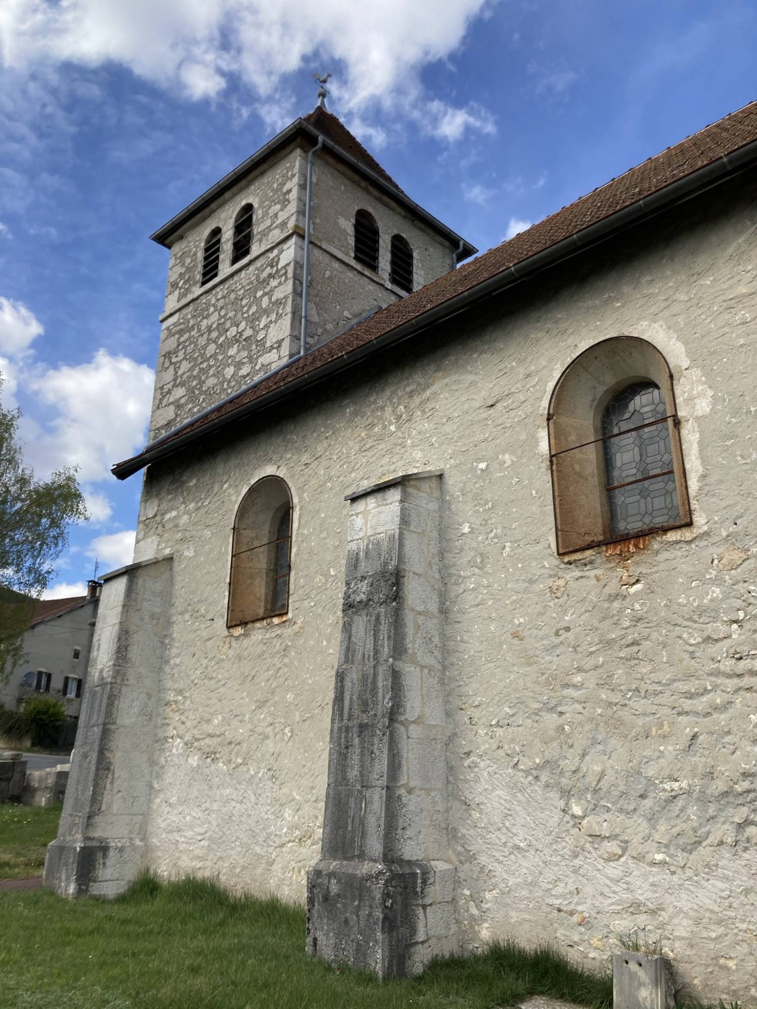 Chanay (01) Eglise Saint-Victor-et-Saint-Urs