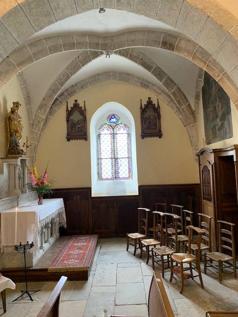 Larnagol (46) Eglise Saint-Pierre-aux-Liens