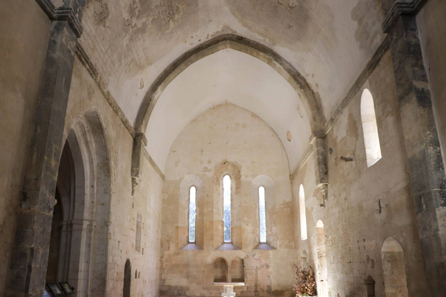 Ménerbes (84) Ancienne Abbaye Saint-Hilaire - Sauvegarde de l'Art Français