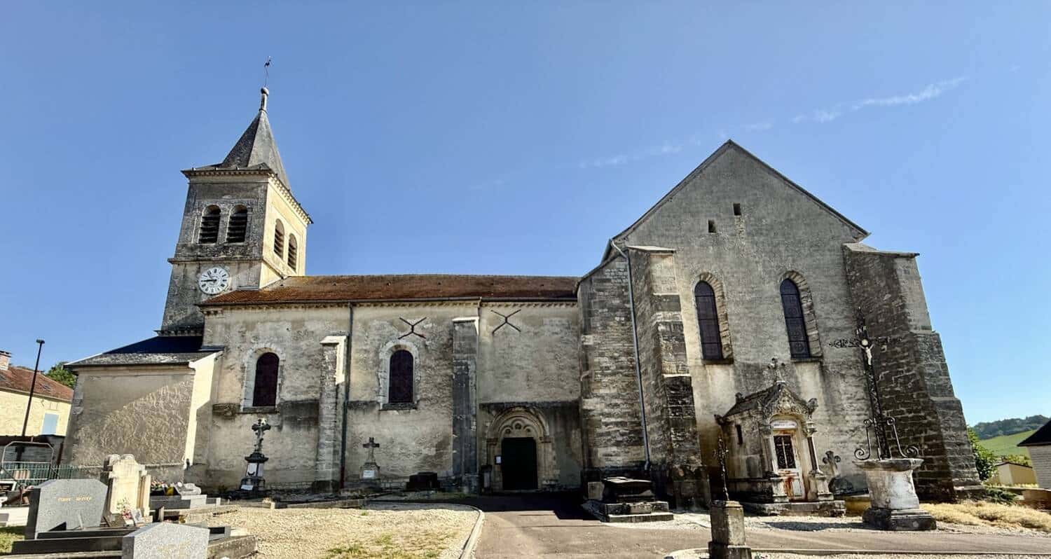 Vitry-le-Croisé (10) - église Saint-Bénigne