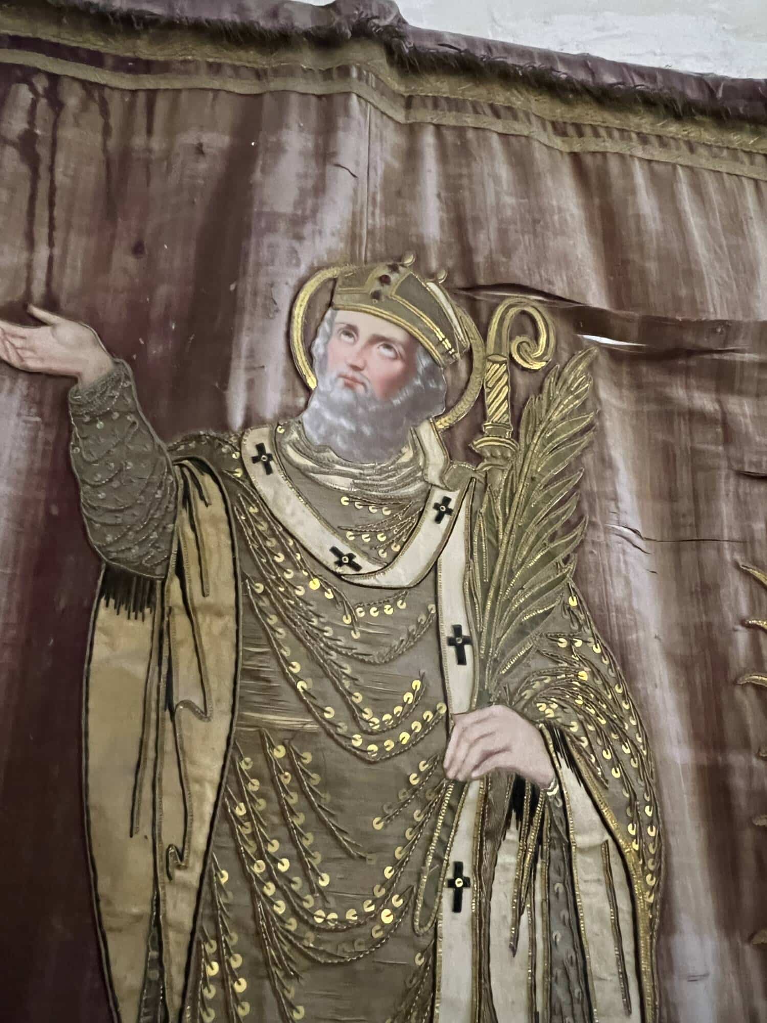 Vaudes (10) - Bannière de saint Clair - Le Plus Grand Musée de France