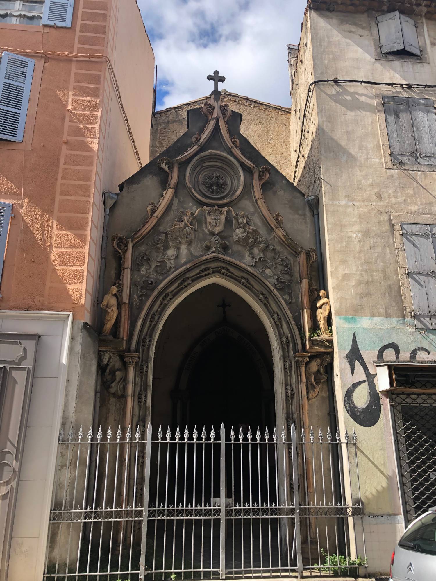 Limoux (11) Chapelle de la Miséricorde - Sauvegarde de l'Art français