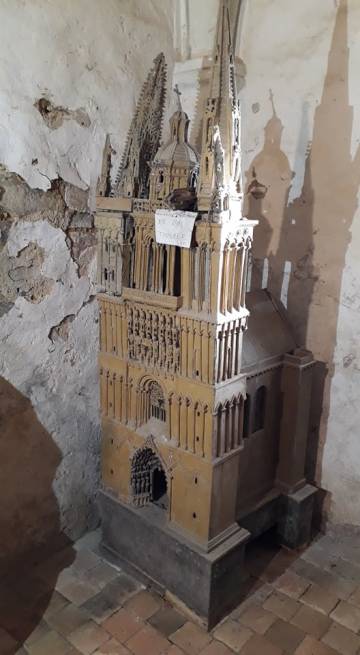 Maquette de la cathédrale Saint-Maurice d’Angers, Louvaines (49), sauvegarde de l