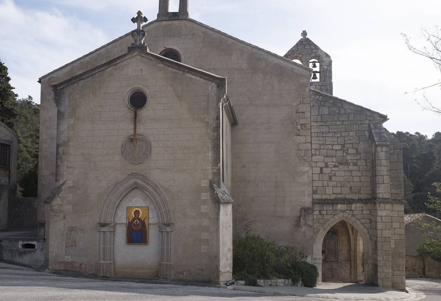 Caunes-Minervois (11) Chapelle Notre-Dame-du-Cros