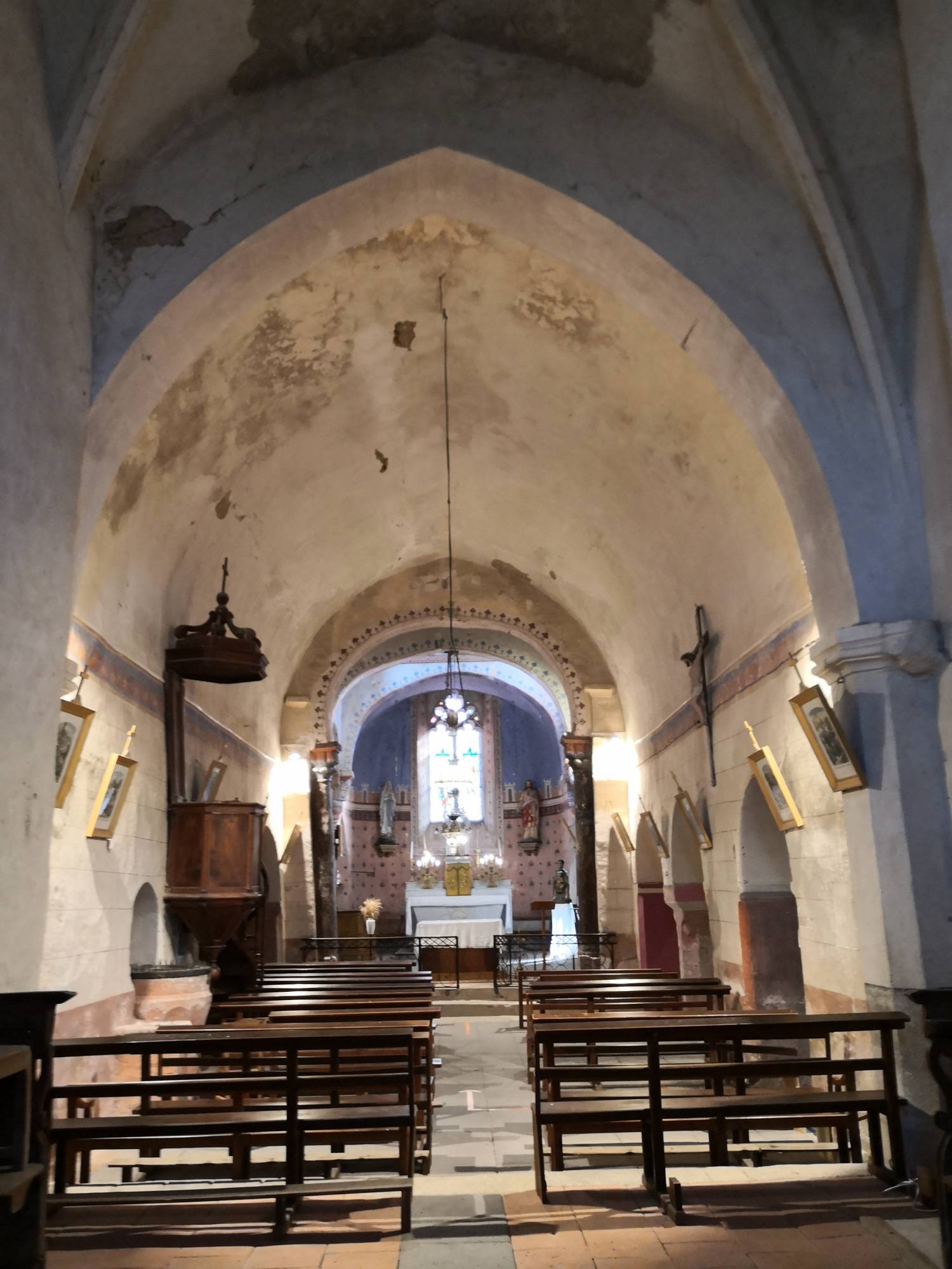 Usson (63) - église Saint-Maurice