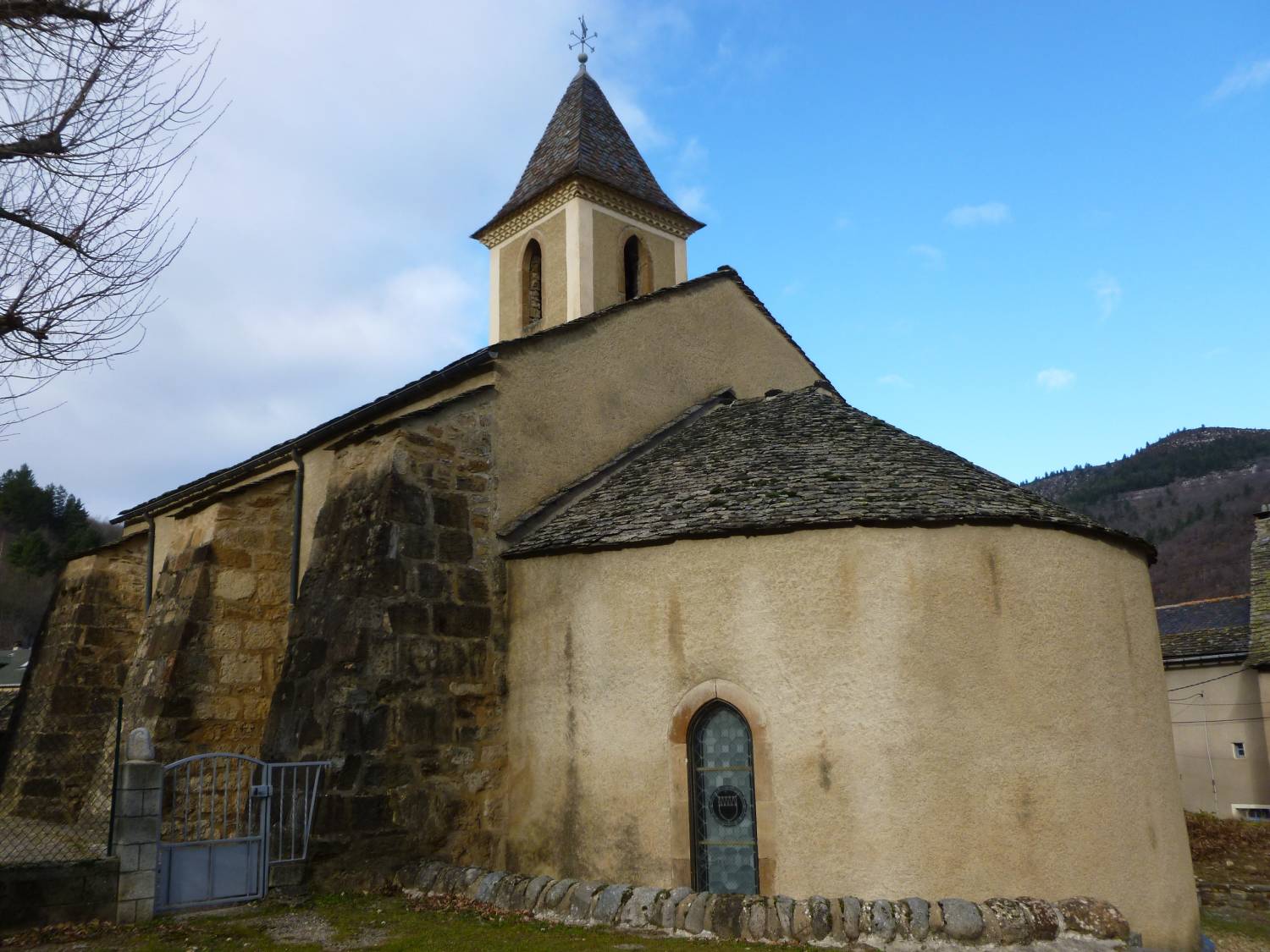 Bédouès-Cocurès (48) Chapelle Saint Saturnin