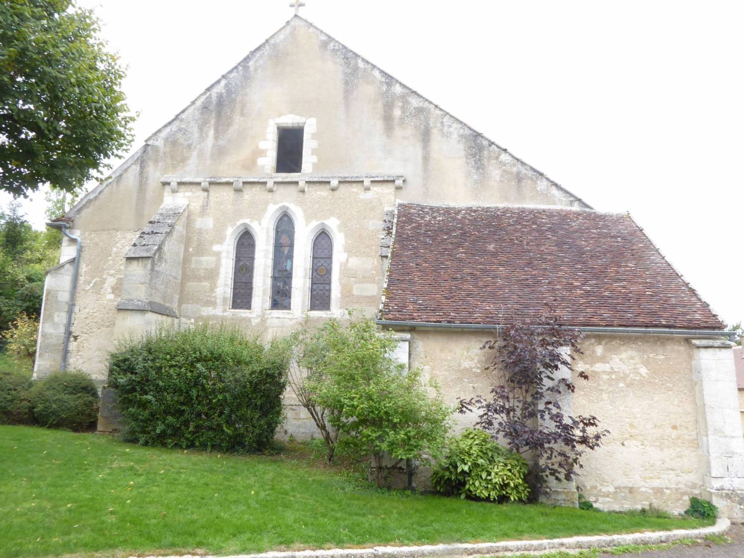 Courgis (Yonne) Eglise Notre-Dame