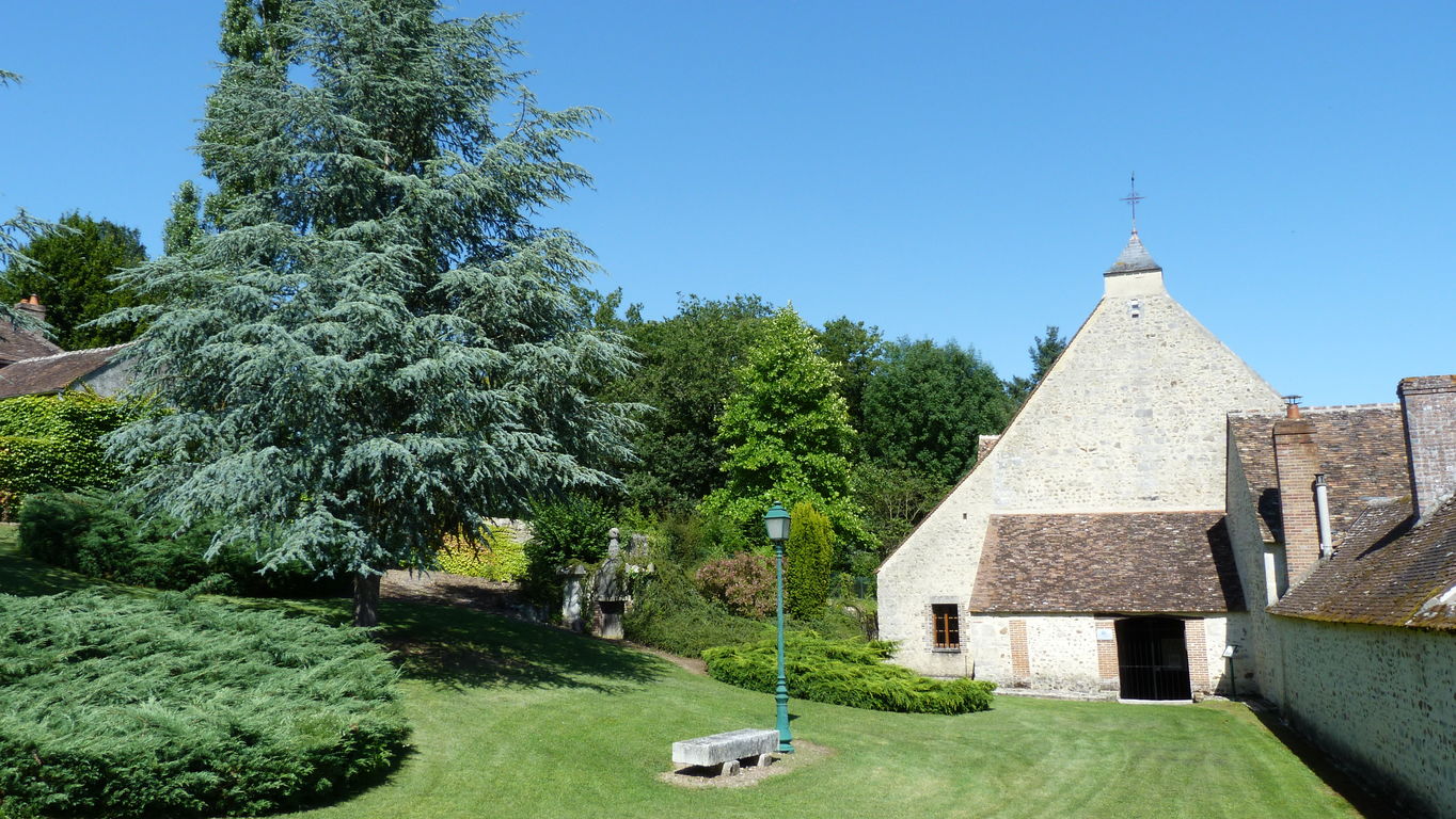 Chevry-sous-le-Bignon (Loiret) - Église Saint-Jean-Baptiste-