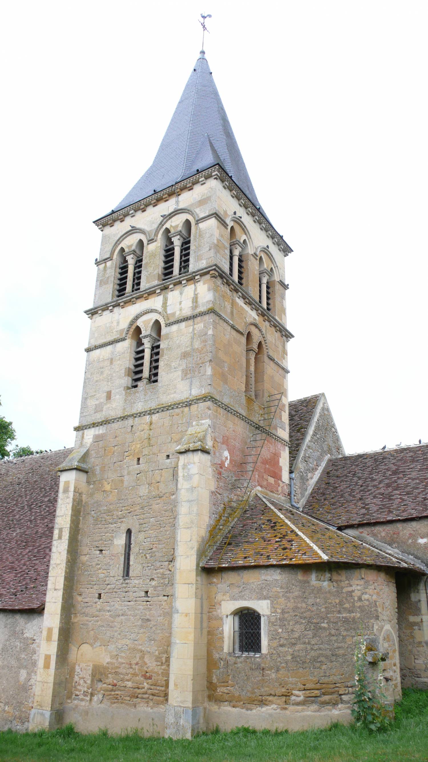 Parigny-les-Vaux (58) - église saint-Jean-Baptiste
