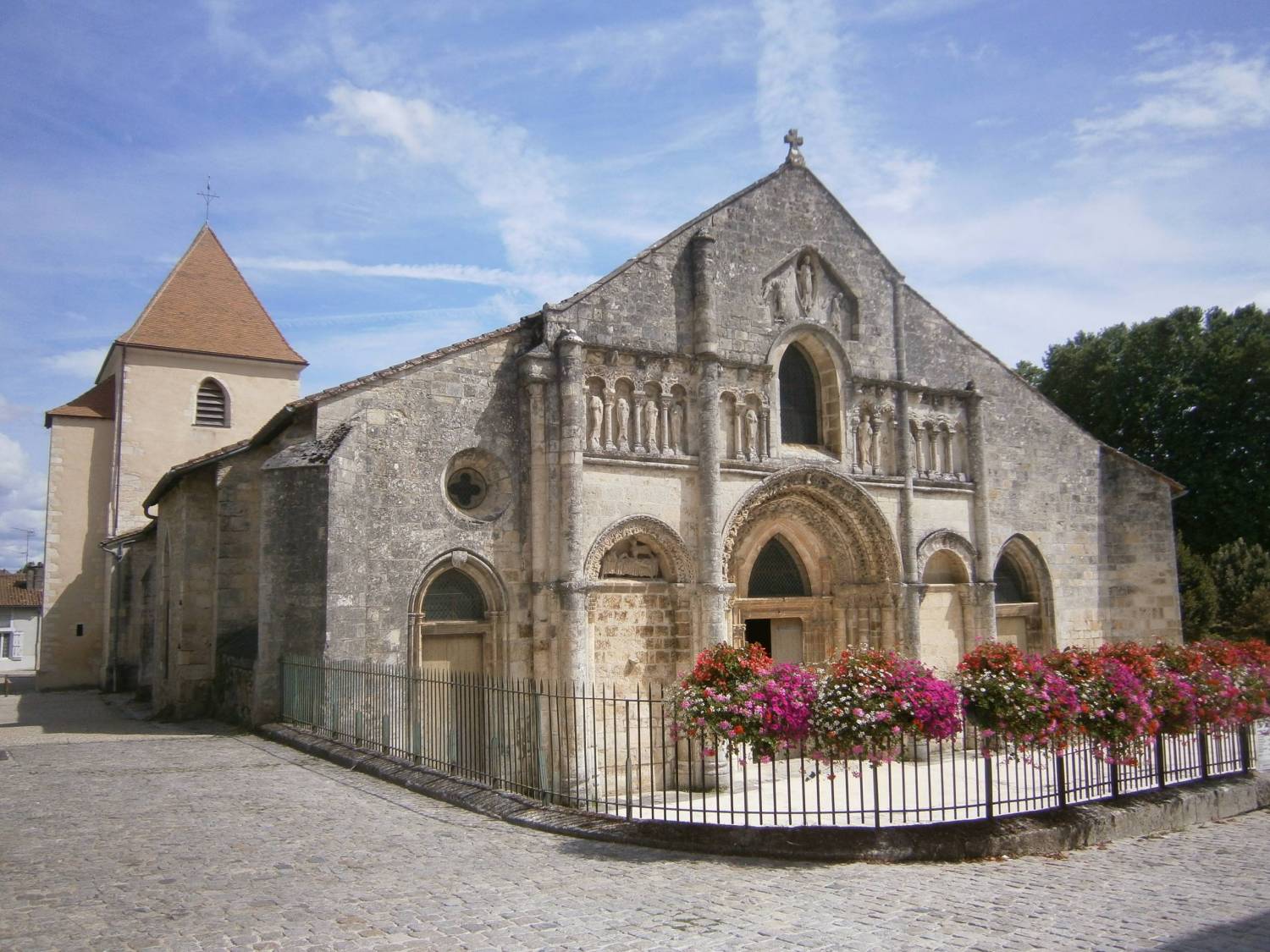 Ruffec (16) Eglise Saint-André - Sauvegarde de l'Art Français