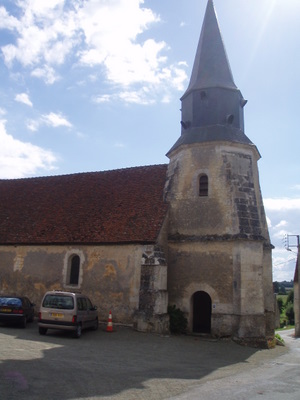 Comblot (61) Eglise Saint-Hilaire