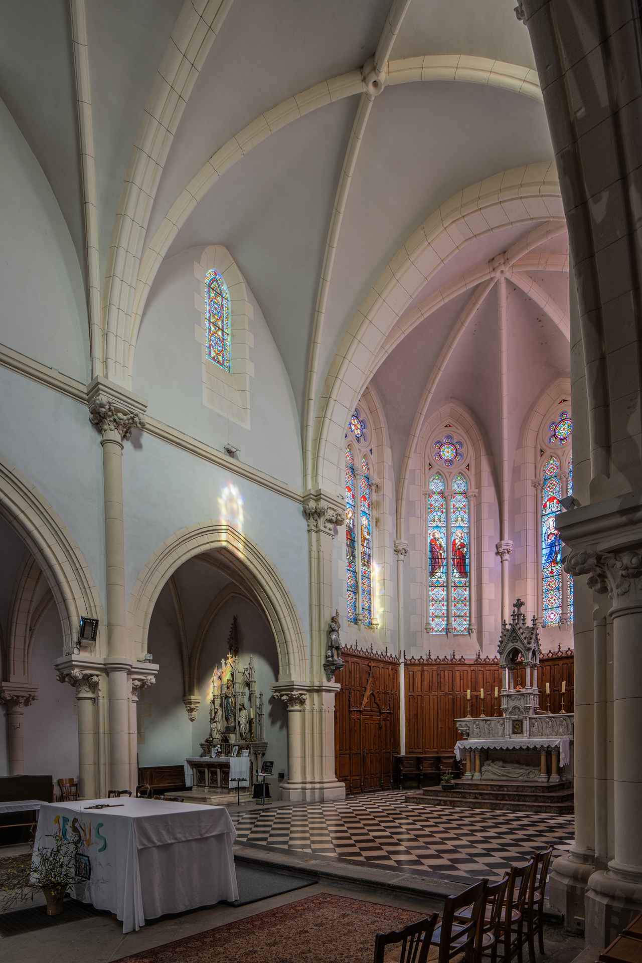 église Saint-André, Saint-Germain-Laval (42), sauvegarde de l'Art Français