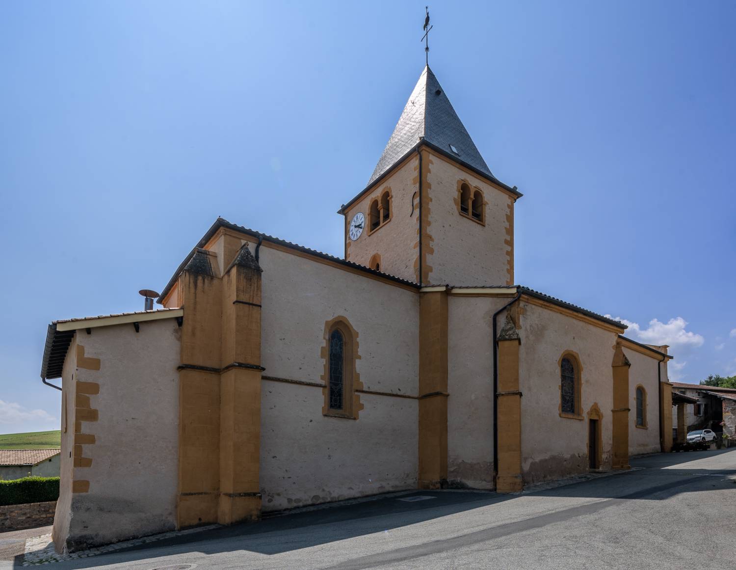 Saint-Loup (69) Eglise Saint-Loup