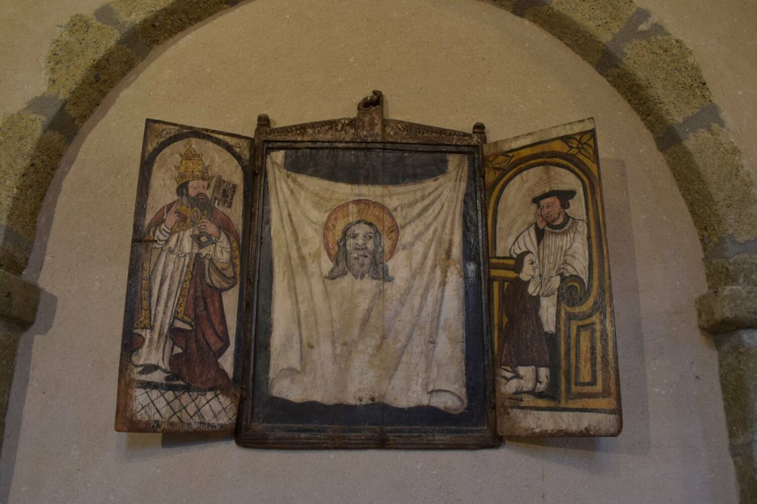 Arlet (43), triptyque de la sainte face - Sauvegarde de l'Art français - Plus Grand Musée de France