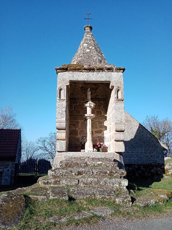 Uchon (Saône-et-Loire 71) - Oratoire de Belle-Croix