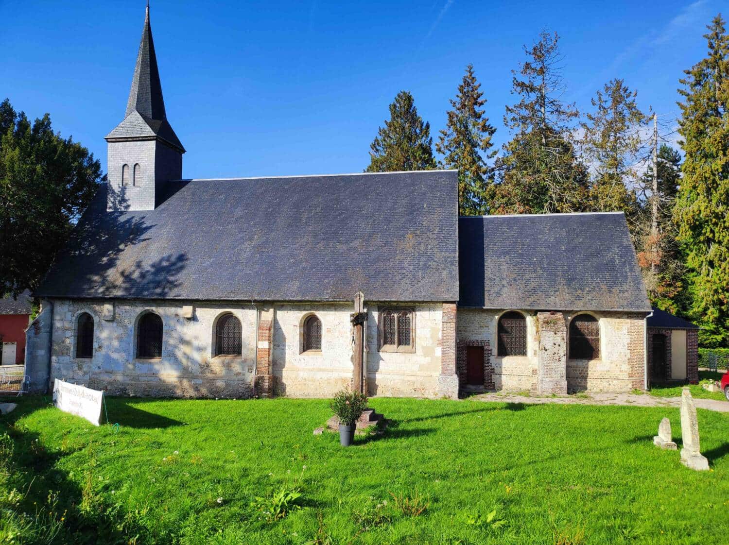 Ouilly-du-Houley (14) - église Saint-Martin