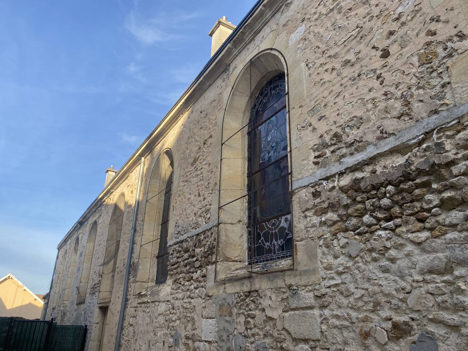 Saint-Pierre aux Liens, Marne (51)- Mur extérieur